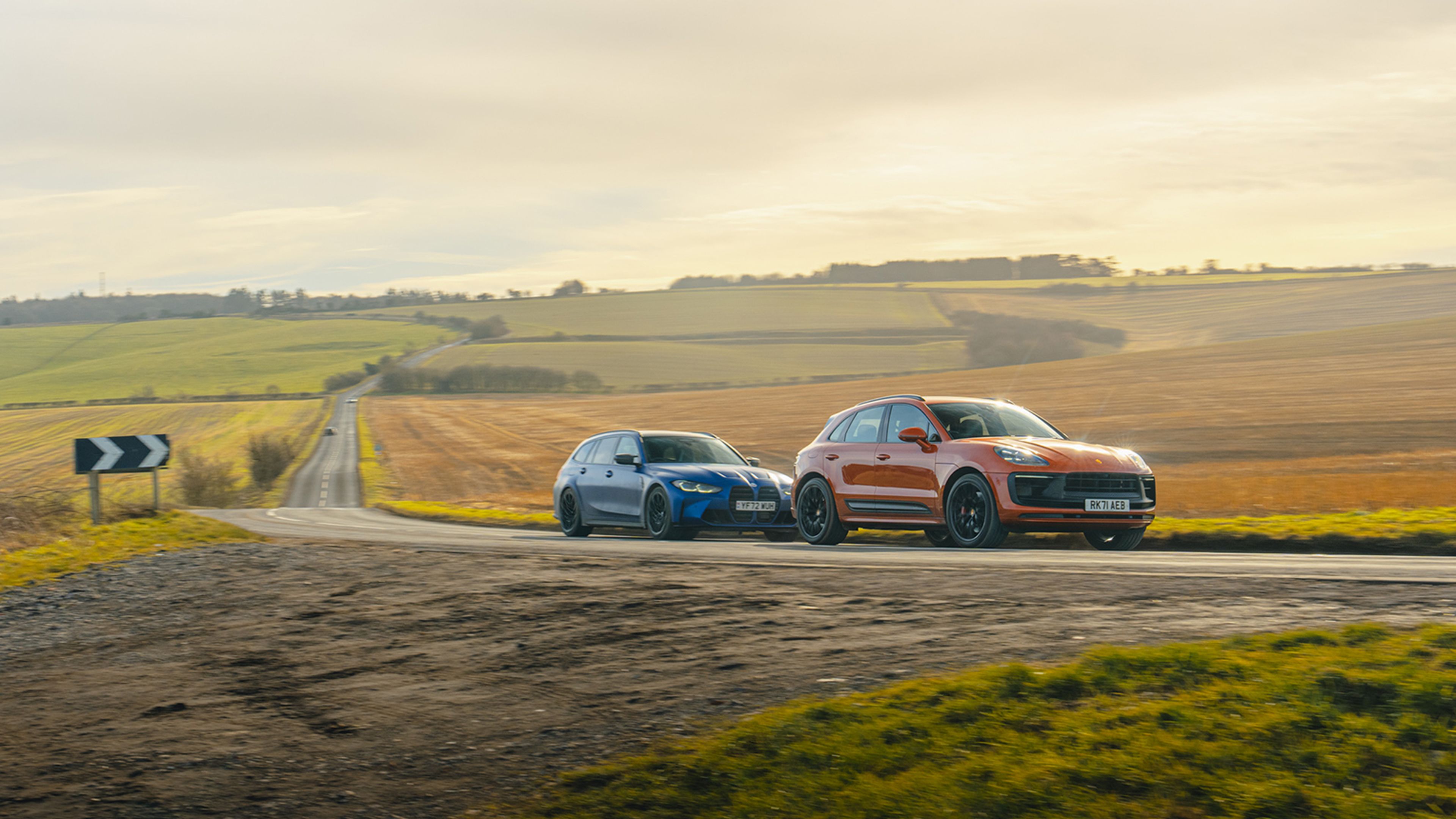 BMW M3 Touring vs Porsche Macan GTS
