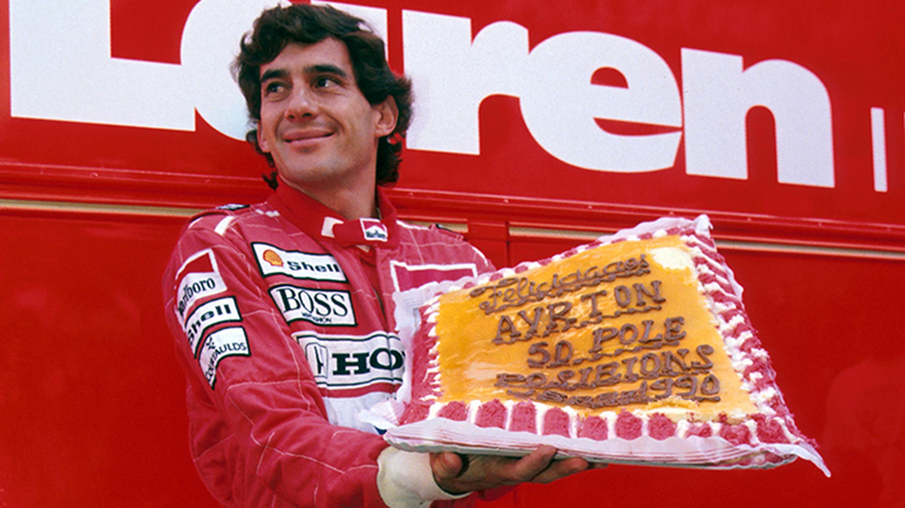 Senna en el GP de España de 1990 tras conseguir su pole número 50