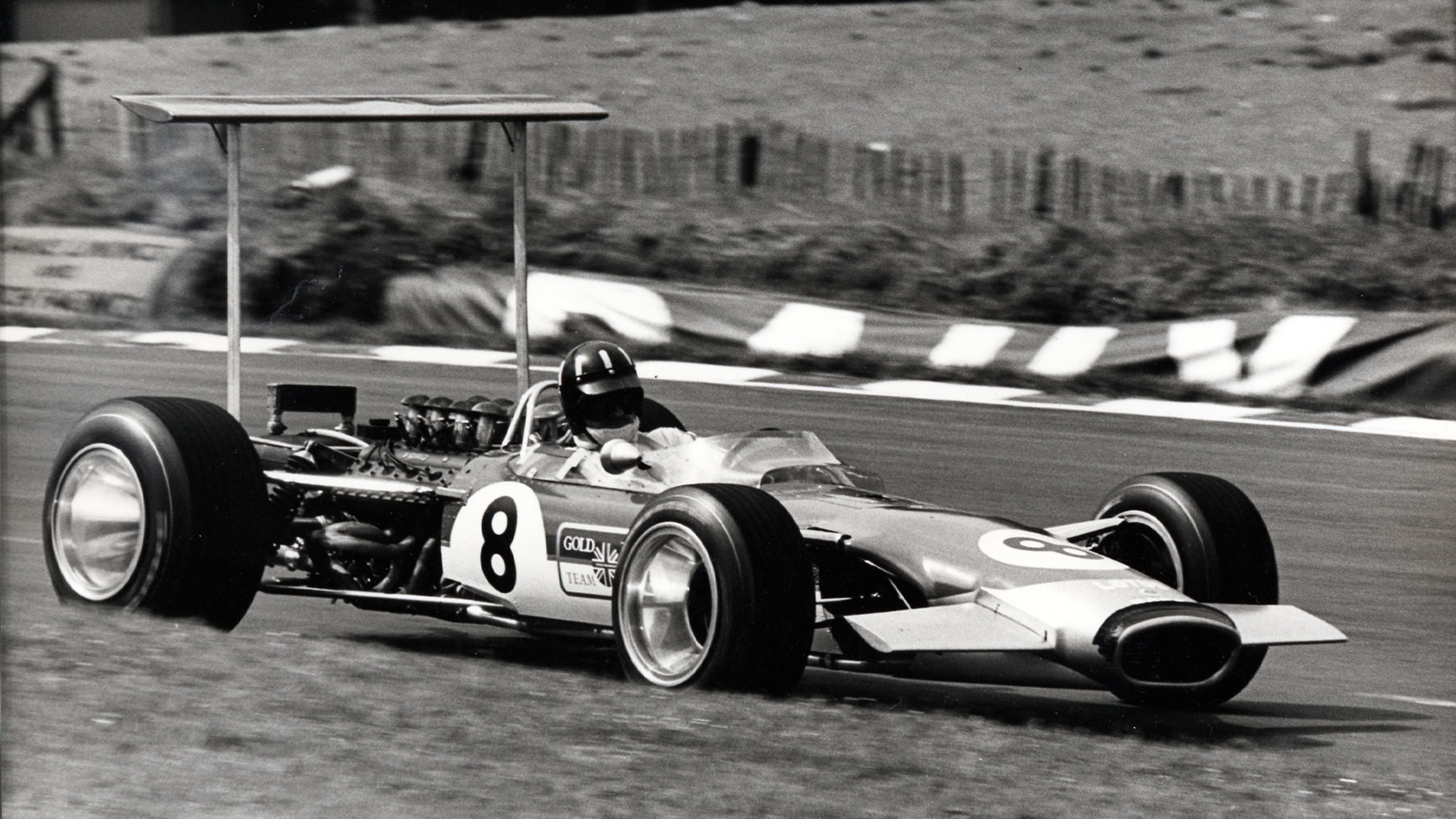 Graham Hill en el Lotus 49B, 1969