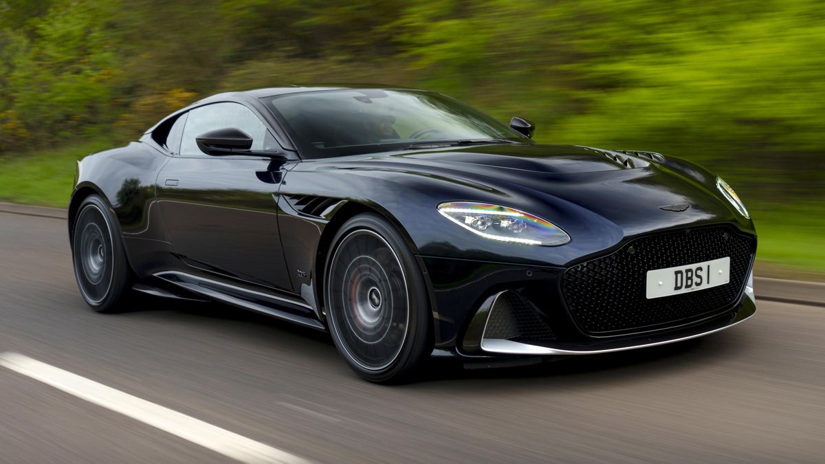 Probamos El Aston Martin Dbs 770 Ultimate Una Despedida Por Todo Lo Alto 2318