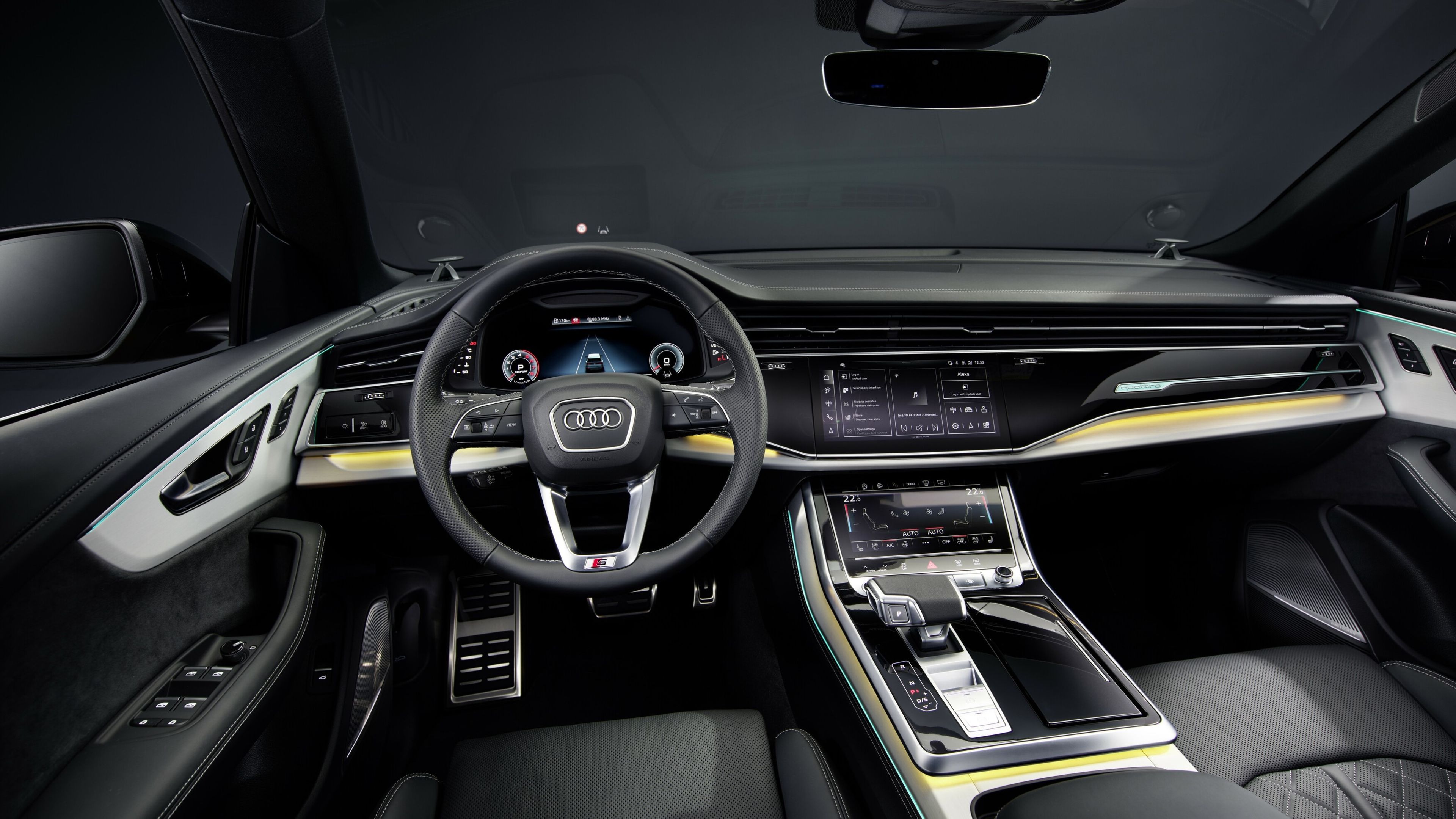 Interior del Audi Q8 2024