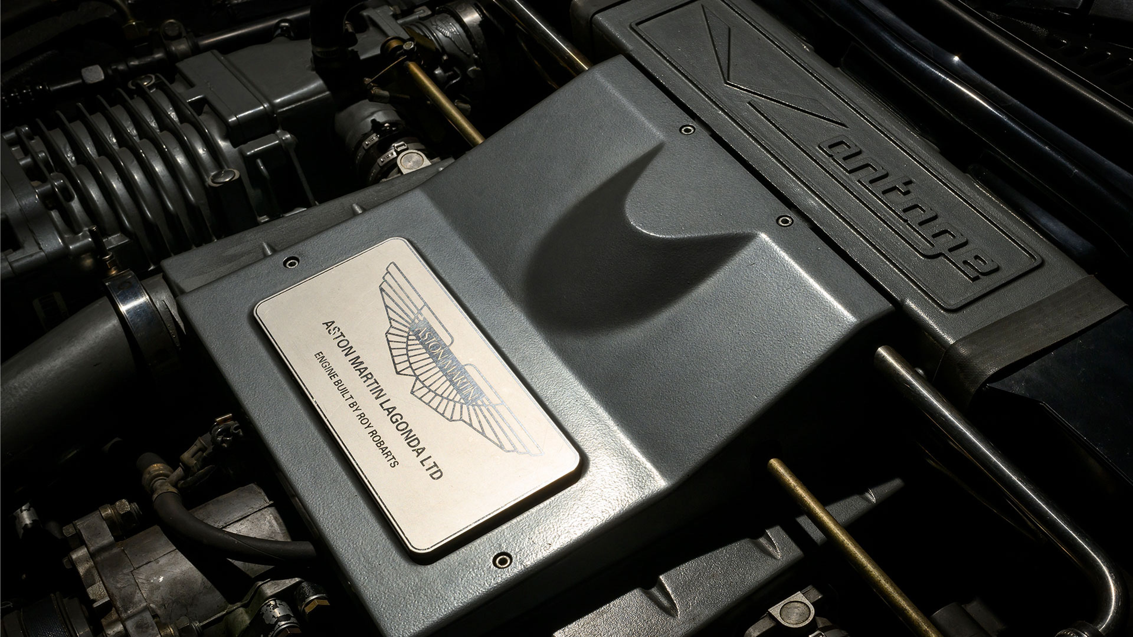 Aston Martin V8 Vantage V550