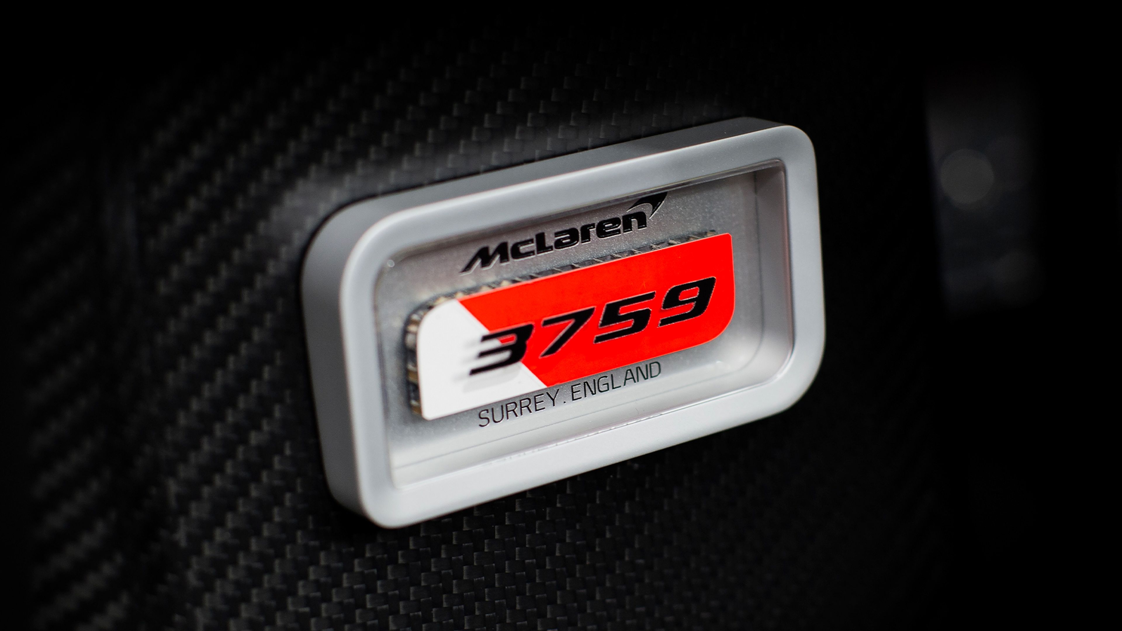 McLaren 750S Triple Corona