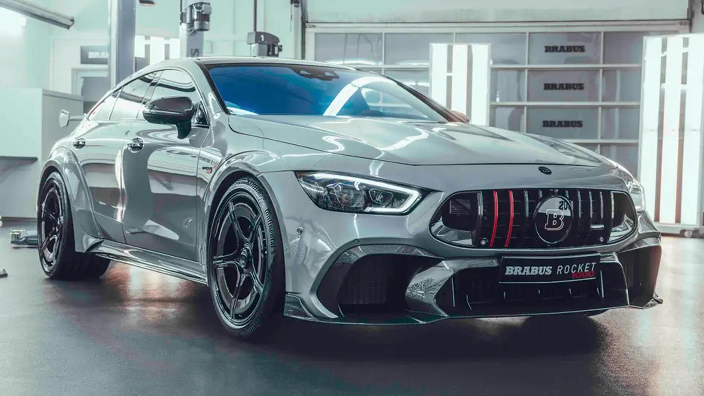 Brabus Se Estrena En La Liga De Los 1.000 CV Con El Rocket 1000