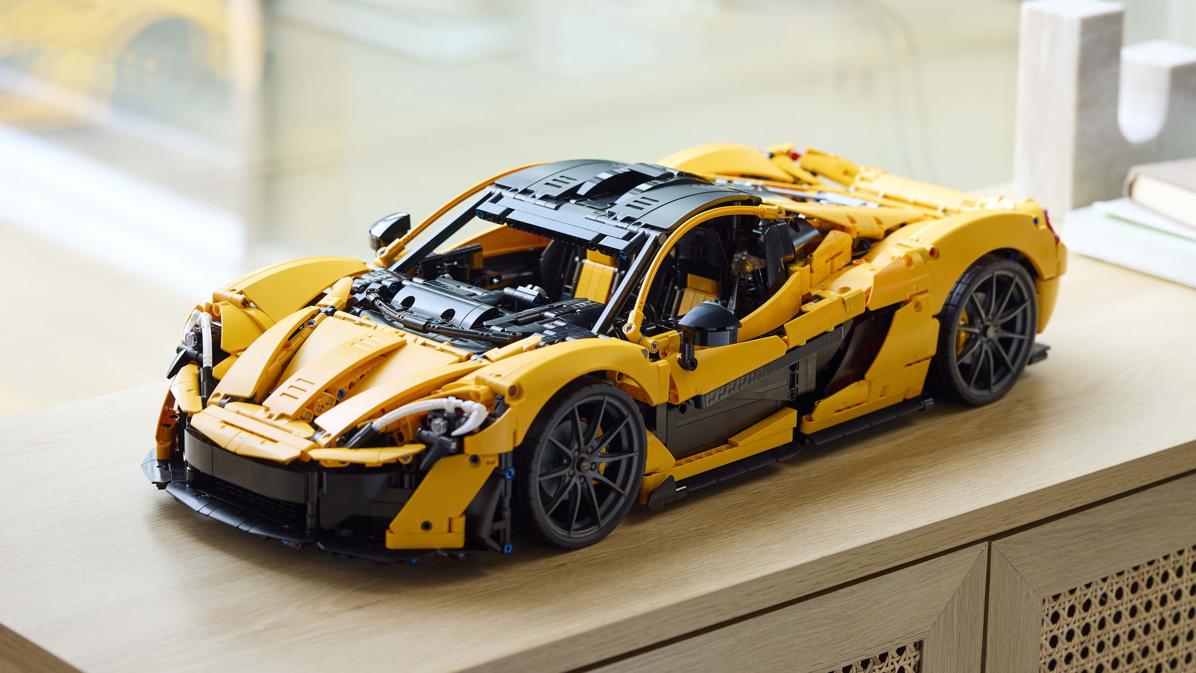 McLaren P1 Lego Technic