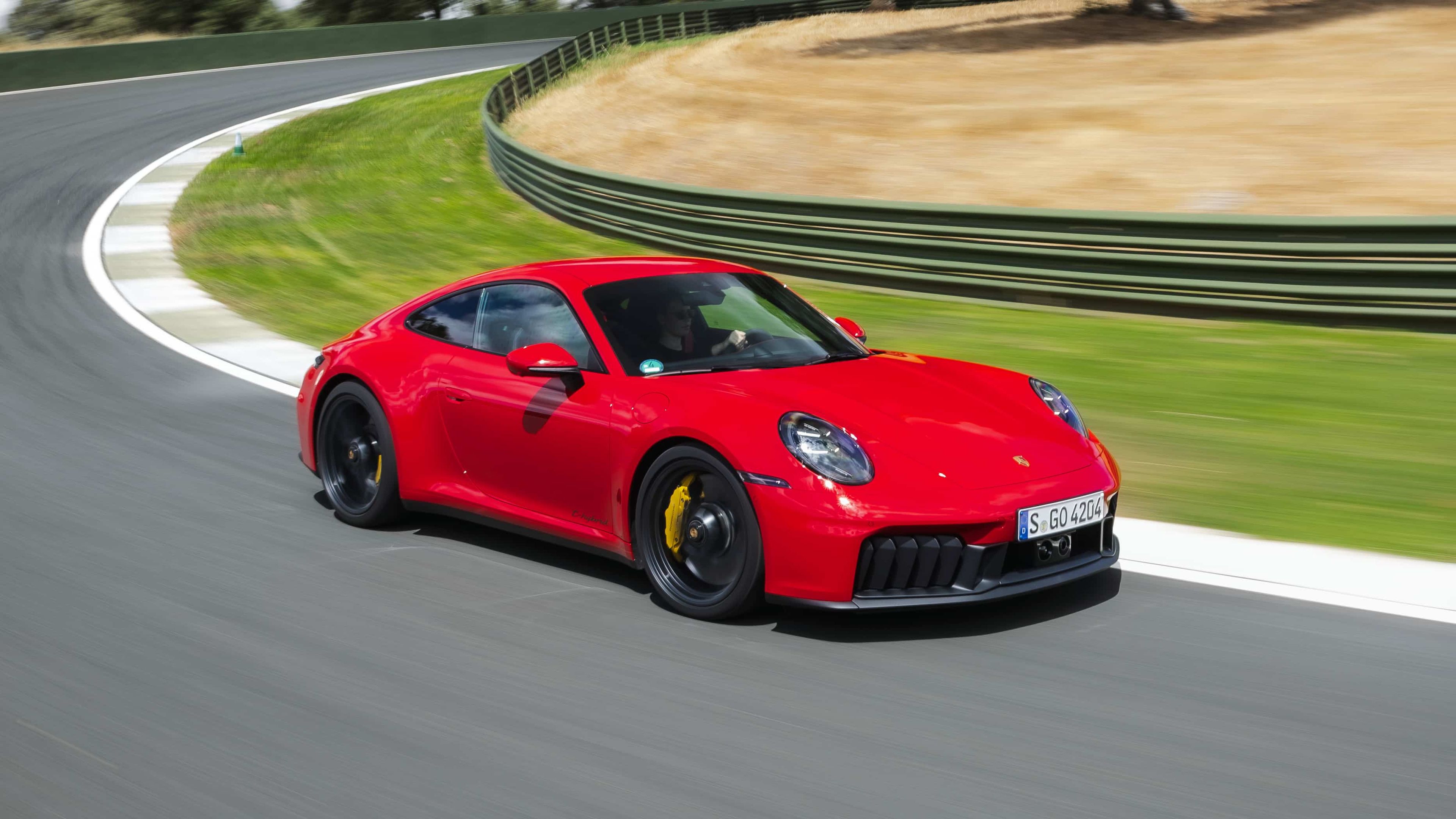 Prueba Porsche 911 Carrera GTS T-Hybrid