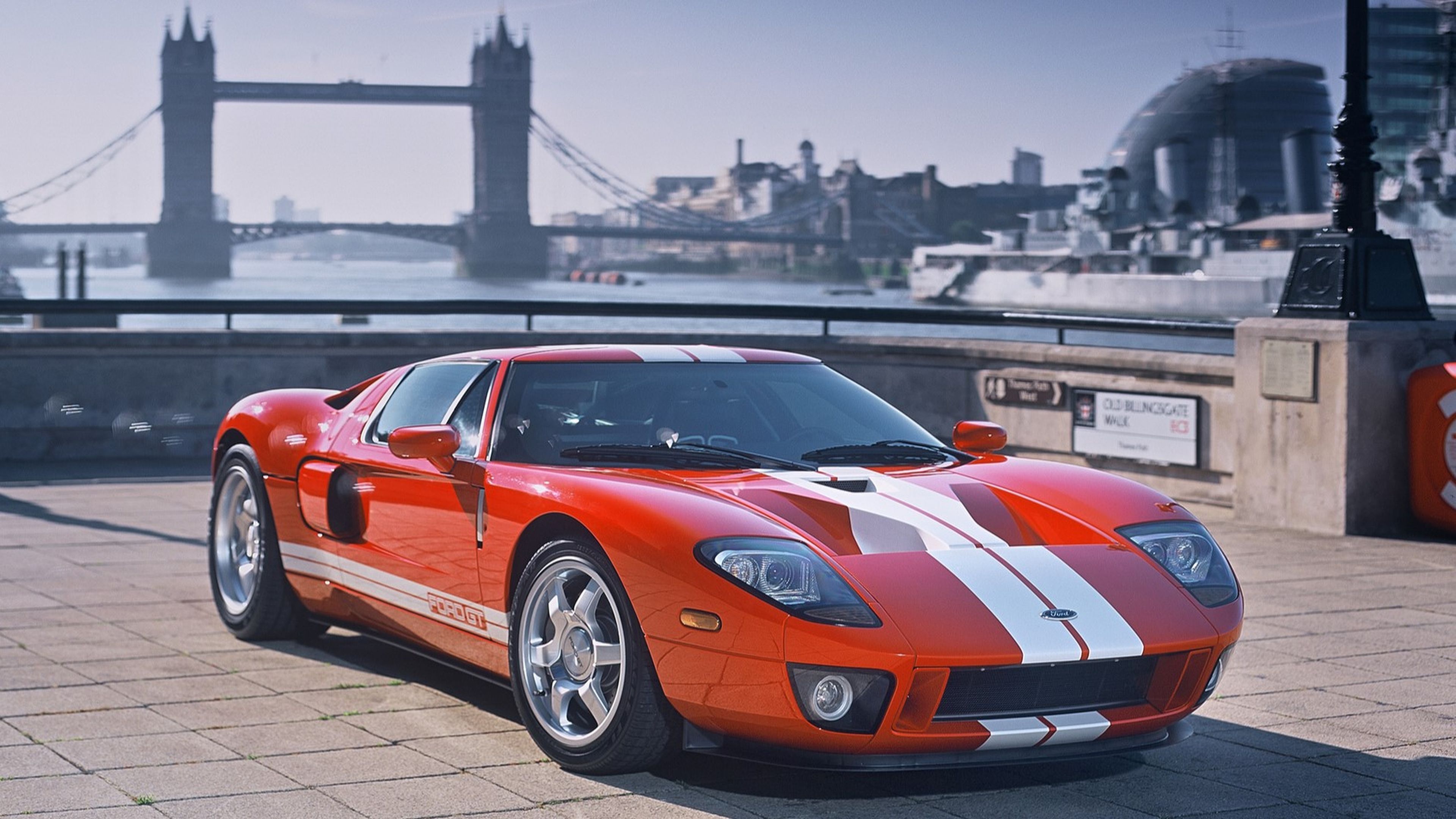 Ford GT