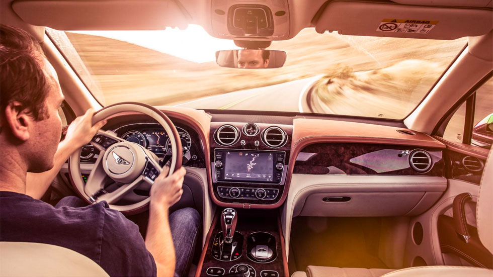 Bentley Bentayga interior