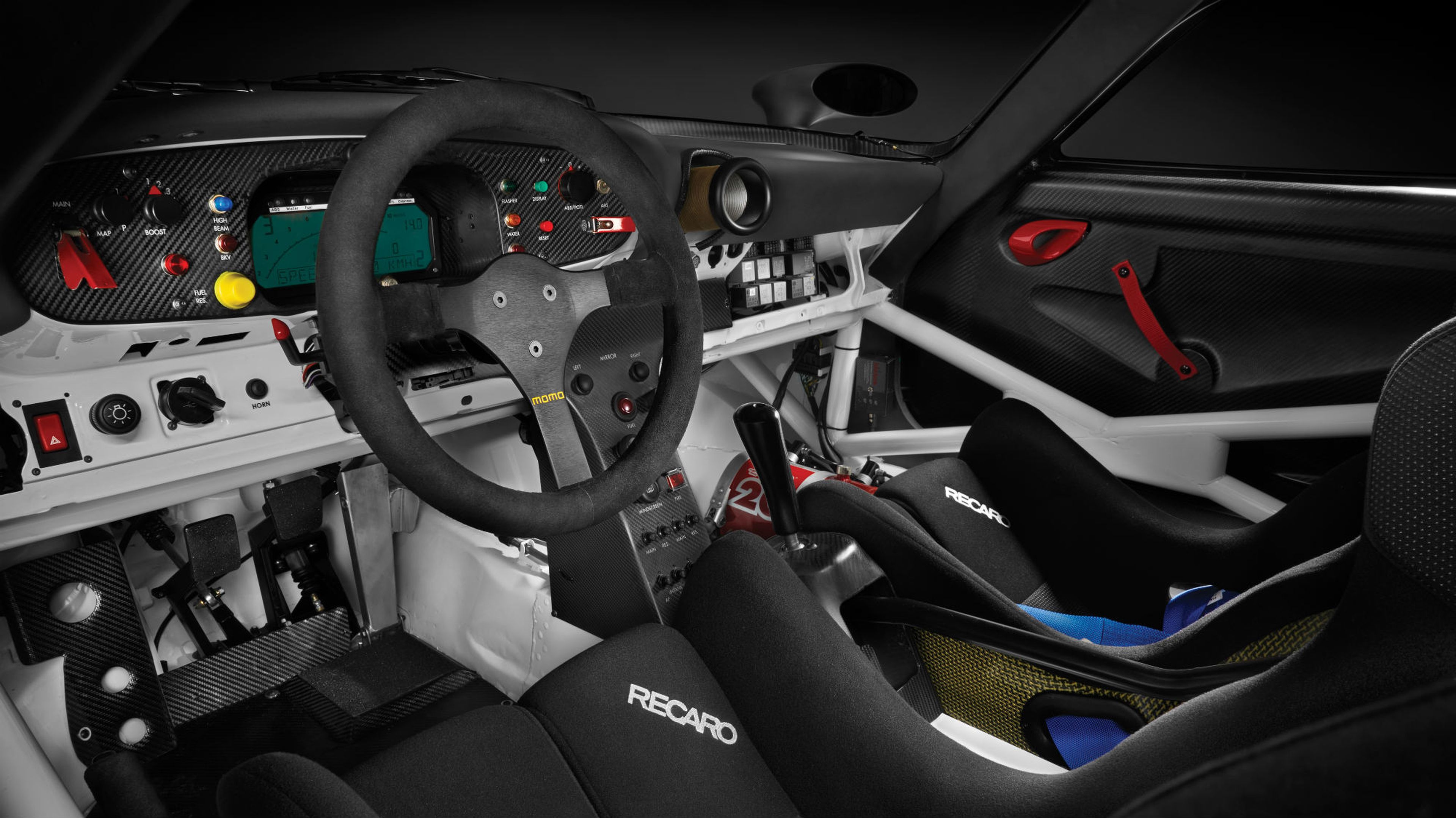 Porsche 911 GT1 Evolution Interior