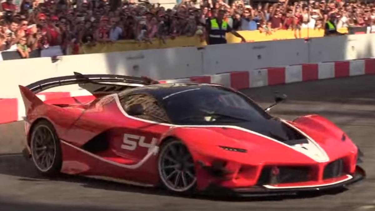 Video Flipa Como Ruge Este Ferrari Fxx K Evo Por Milan Topgear Es Video Flipa Como Ruge Este Ferrari Fxx K Evo Por Milan Topgear Es