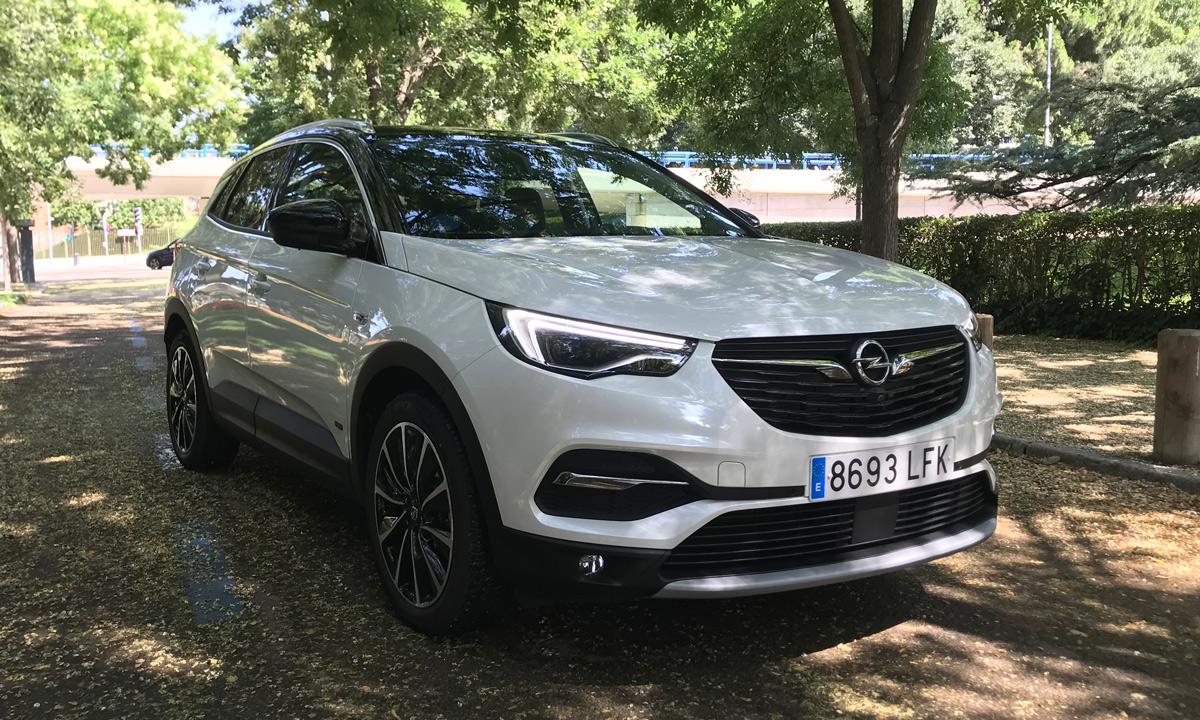Prueba del Opel Grandland X Hybrid4 57 km en modo eléctrico y 300 CV Prueba del Opel Grandland X Hybrid4 57 km en modo eléctrico y 300 CV