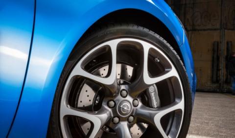 Opel Astra OPC Exterior llanta Opel Astra OPC Exterior llanta