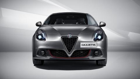 Alfa Romeo Giulietta 2016 frontal Alfa Romeo Giulietta 2016