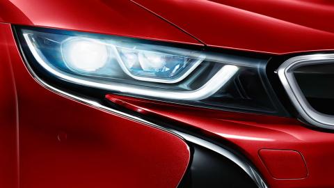 BMW i8 Celebration Edition faros BMW i8 Celebration Edition faros protonic red