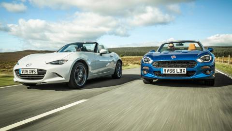 Comparativa Mazda MX-5 Fiat 124 Spider frontal Comparativa Mazda MX-5 Fiat 124 Spider roadster divertidos deportivos descapotable pequeño