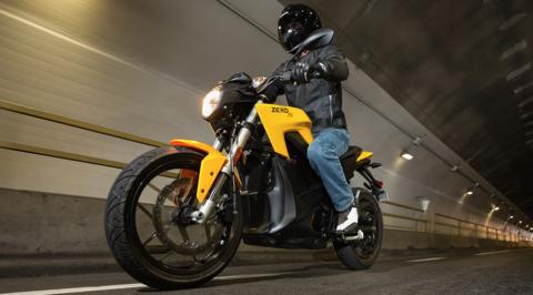 Zero SR, la moto eléctrica más molona... Zero SR, la moto eléctrica más molona...