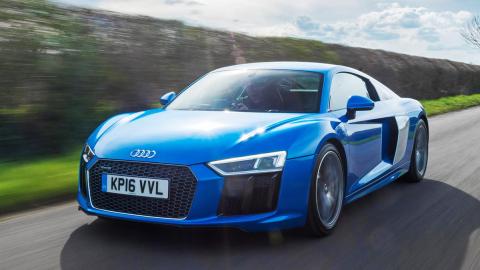 Los mejores coches que puedes comprar por menos de 300.000 euros - Puesto 4 - Audi R8 Los mejores coches que puedes comprar por menos de 300.000 euros - Puesto 4 - Audi R8