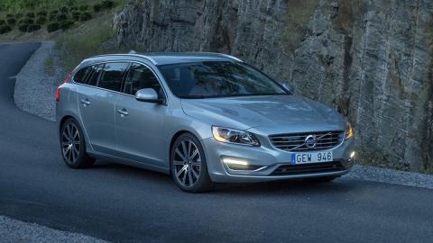 Coches que superan el tope de emisiones: Volvo V60 (I) Coches que superan el tope de emisiones: Volvo V60 (I)