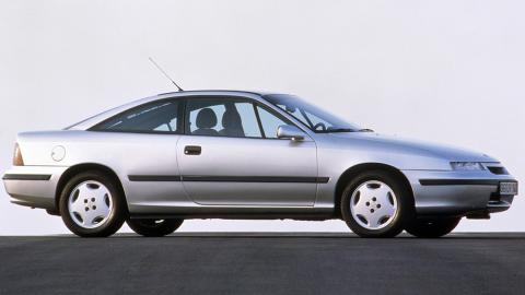 5 coches que son un imán para la Guardia Civil de Tráfico - Opel Calibra 5 coches que son un imán para la Guardia Civil de Tráfico - Opel Calibra
