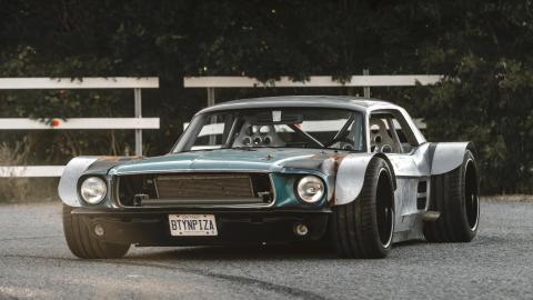 Mustangkyle Ford Mustang 67 Corvette C5
