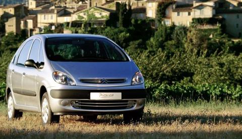 Citroën Xsara Picasso VS Seat Altea Citroën Xsara Picasso Seat Altea