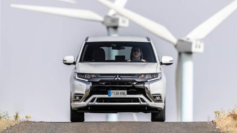 Mitsubishi Outlander PHEV 2019 Mitsubishi Outlander PHEV 2019