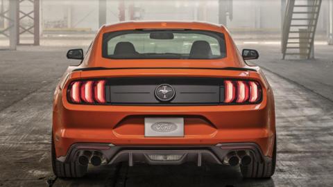 Ford Mustang EcoBoost High Performance Package, trasera Ford Mustang EcoBoost High Performance Package, trasera
