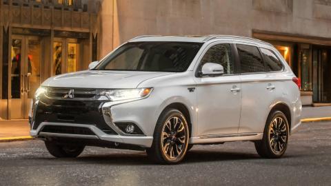 Mitsubishi Outlander PHEV Mitsubishi Outlander PHEV
