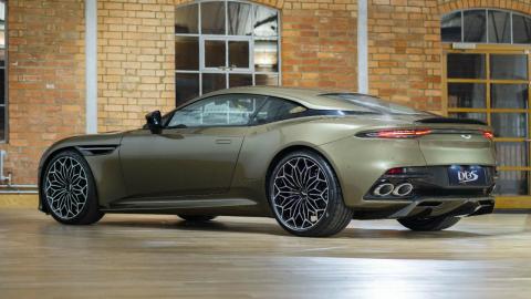 Aston Martin DBS Superleggera Aston Martin DBS Superleggera