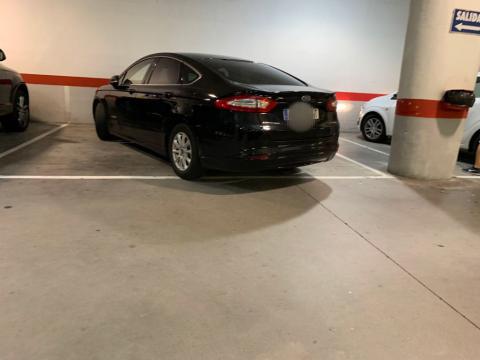 Coches mal aparcados Coches mal aparcados