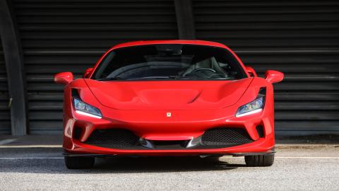 Prueba del Ferrari F8 Tributo deportivo radical circuito fiorano altas prestaciones