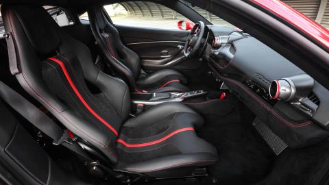 Prueba del Ferrari F8 Tributo deportivo radical circuito fiorano altas prestaciones