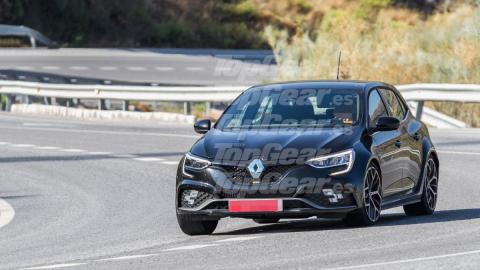 Renault Mégane RS Trophy 2020 nuevo compacto deportivo restyling difusor escape