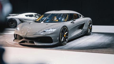 Koenigsegg Gemera deportivo GT cuatro plazas hiperdeportivo electrico hibrido
