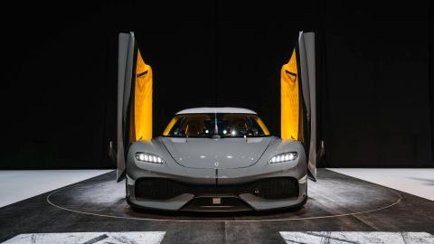 Koenigsegg Gemera deportivo GT cuatro plazas hiperdeportivo electrico hibrido
