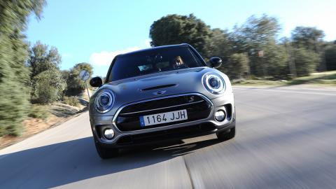 Mini Clubman Cooper S, frontal Mini Clubman Cooper S, frontal
